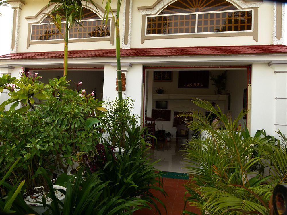 Overflow Guesthouse Σιέμ Ρέαπ Εξωτερικό φωτογραφία